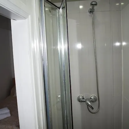 Apartment Sa Da Bandeira 15c *